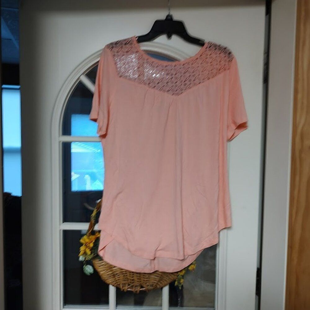 Old Navy San Francisco Peach Colored Short Sleeve Top Size Women's XL